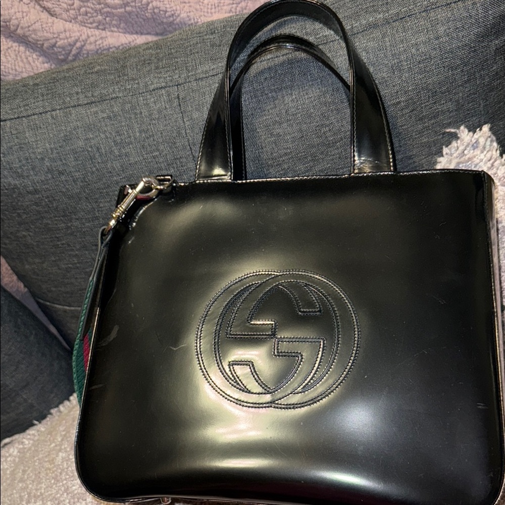 🎄GUCCI Black Tote Bag with Green and Red Strap - Picture 4 of 11